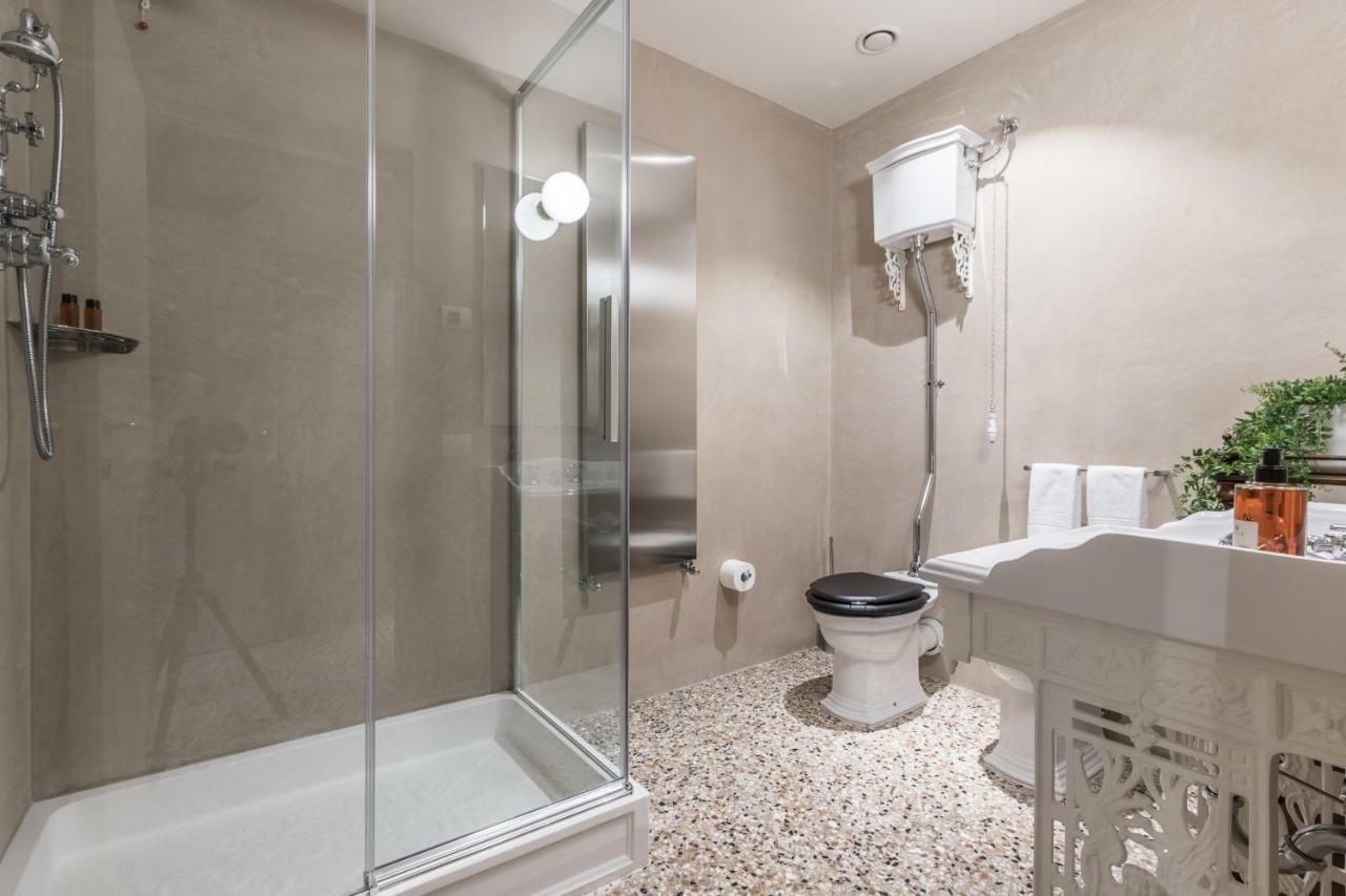 Exquisite Pied-a-terre With Balcony Venedig